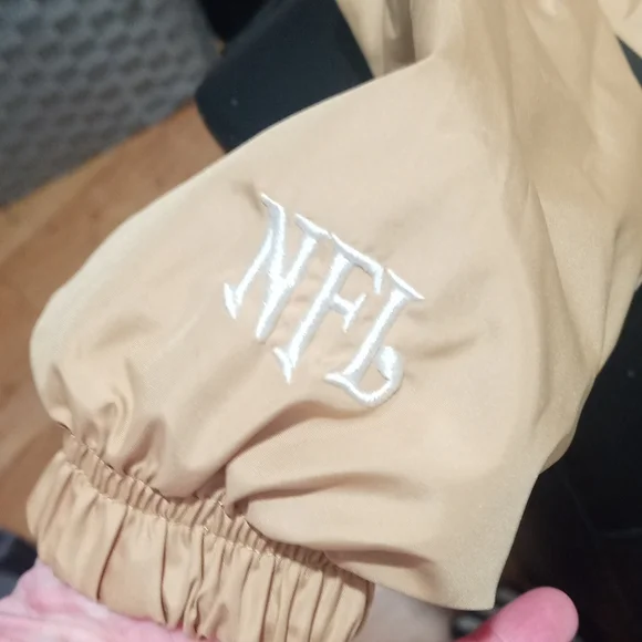 2T Saints Jacket - Picture 5 of 5